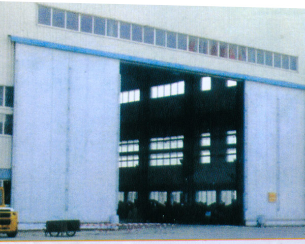 平移門